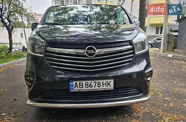 Минивэн Opel Vivaro 2016 в Виннице