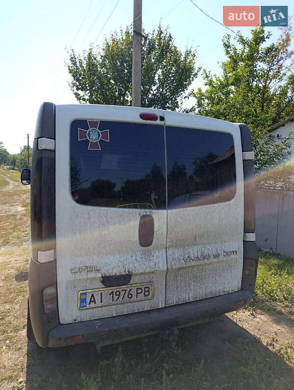Минивэн Opel Vivaro 2005 в Сумах