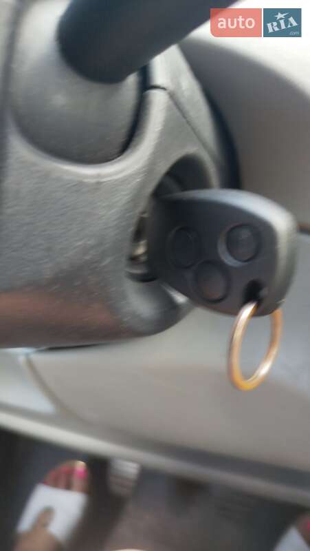 Мінівен Opel Vivaro 2011 в Виноградові фото 21 Мінівен Opel Vivaro 2011 в Виноградові