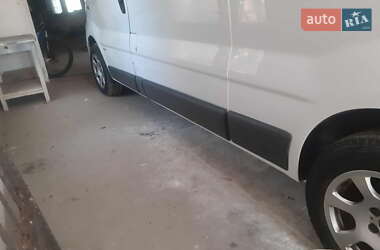 Минивэн Opel Vivaro 2011 в Виноградове