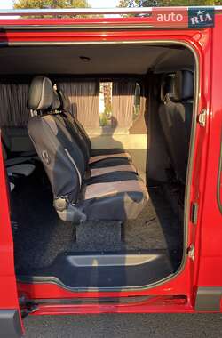 Мінівен Opel Vivaro 2004 в 