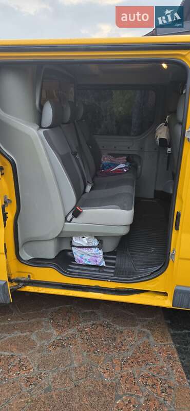 Минивэн Opel Vivaro 2012 в Кременчуге