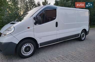 Грузовой фургон Opel Vivaro 2012 в 
