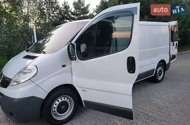 Грузовой фургон Opel Vivaro 2012 в 