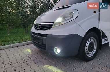 Грузовой фургон Opel Vivaro 2012 в 