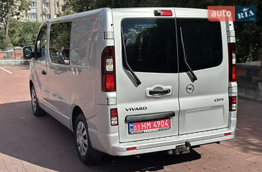 Минивэн Opel Vivaro 2015 в 
