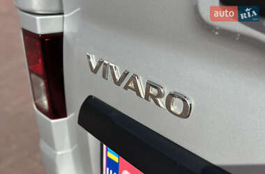 Минивэн Opel Vivaro 2015 в 