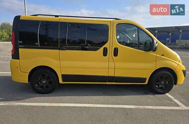 Мінівен Opel Vivaro 2007 в Запоріжжі