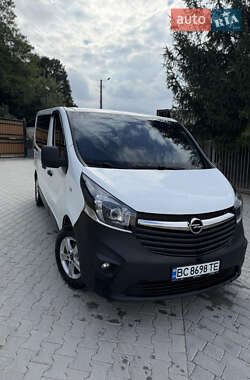 Минивэн Opel Vivaro 2016 в Львове