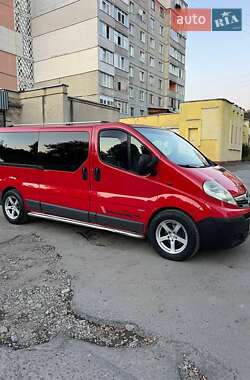 Мінівен Opel Vivaro 2009 в Коломиї
