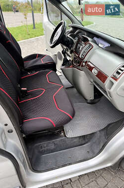 Минивэн Opel Vivaro 2007 в 