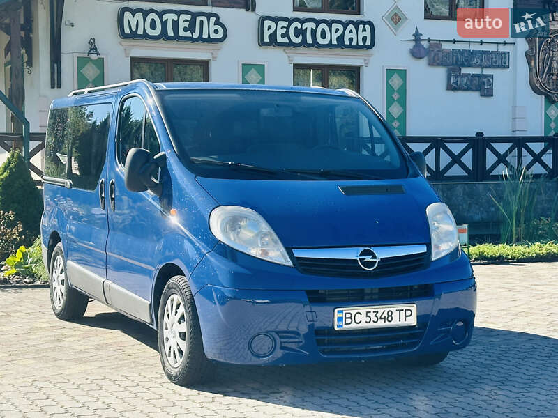 Минивэн Opel Vivaro 2007 в Львове