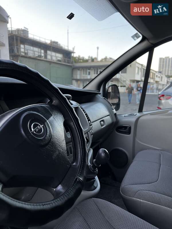 Грузовой фургон Opel Vivaro 2007 в Одессе