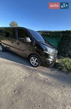 Грузовой фургон Opel Vivaro 2014 в 