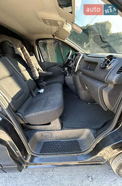 Грузовой фургон Opel Vivaro 2014 в 