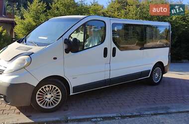 Минивэн Opel Vivaro 2009 в 