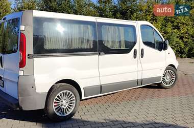 Минивэн Opel Vivaro 2009 в 
