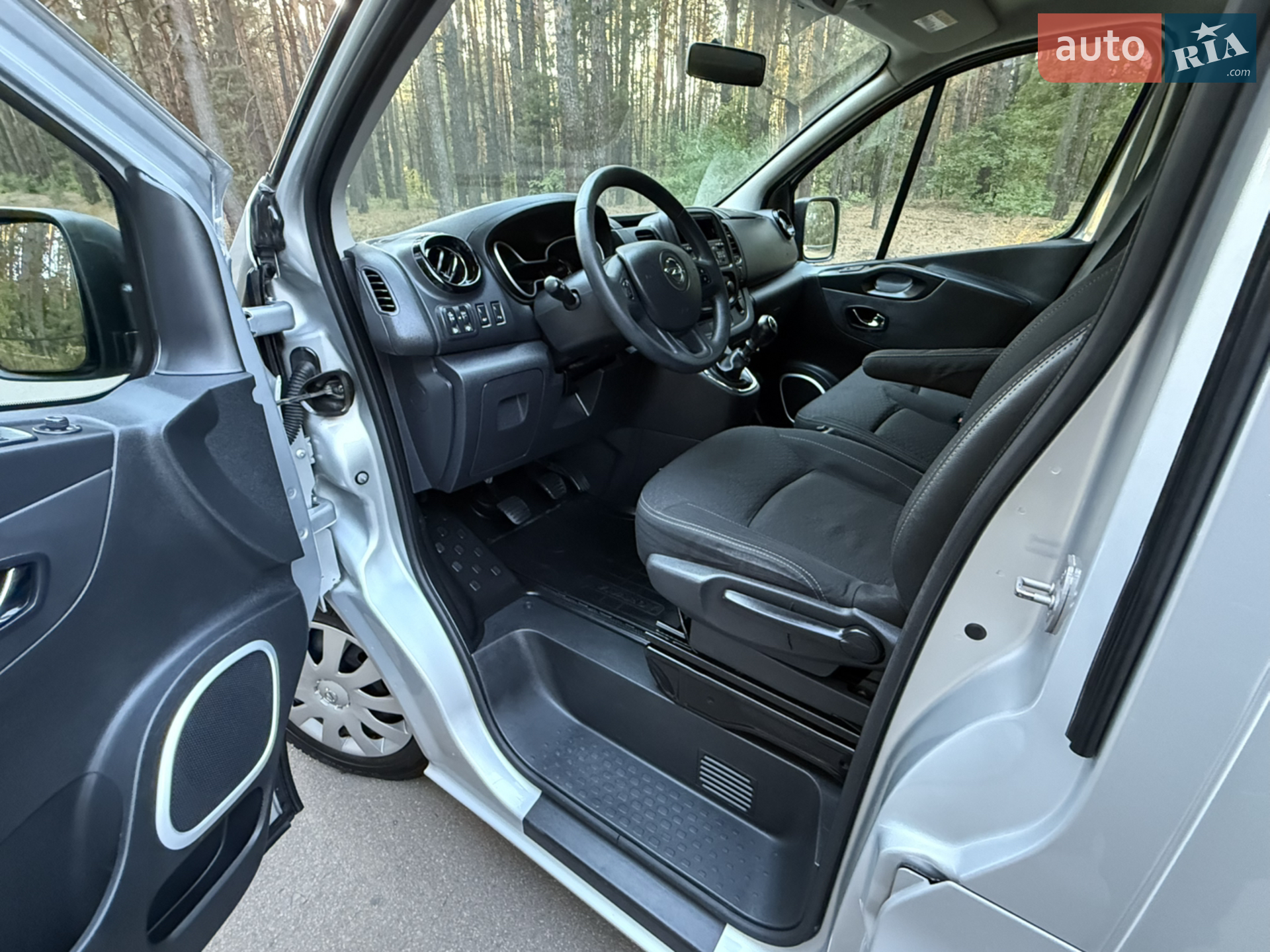 2017 Opel Vivaro - мініатюра 31