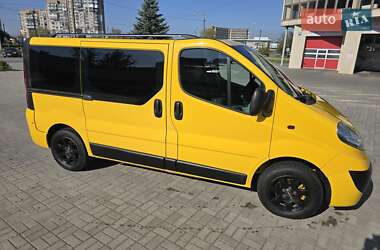 Мінівен Opel Vivaro 2007 в Запоріжжі