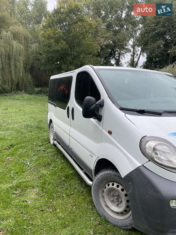 Мінівен Opel Vivaro 2004 в Тернополі фото 2 Мінівен Opel Vivaro 2004 в Тернополі