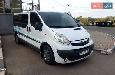 Минивэн Opel Vivaro 2013 в 