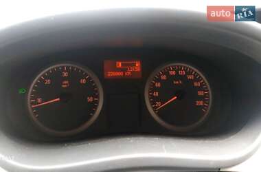 Минивэн Opel Vivaro 2013 в 