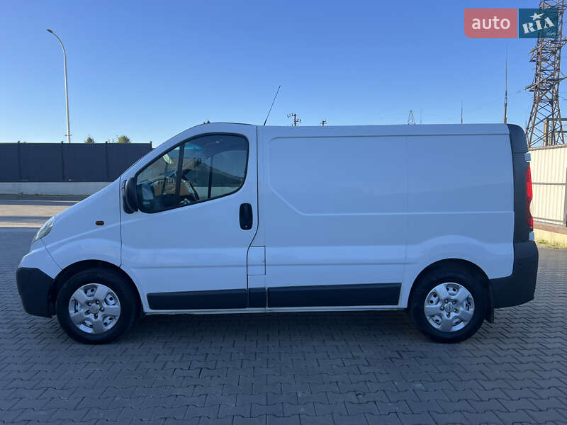 Грузовой фургон Opel Vivaro 2014 в Рожище