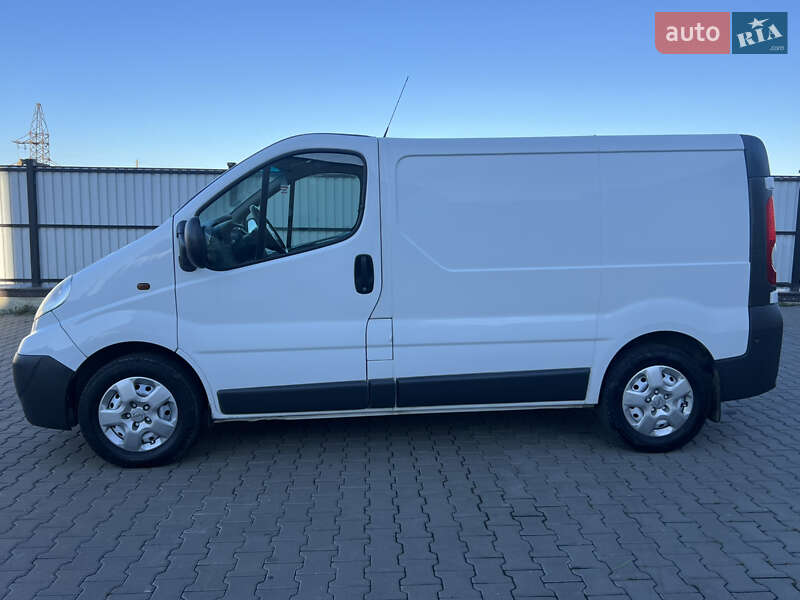 Грузовой фургон Opel Vivaro 2014 в Рожище