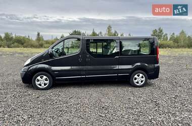 Минивэн Opel Vivaro 2012 в 