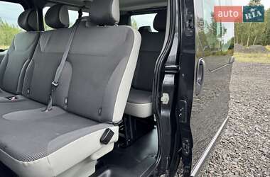 Минивэн Opel Vivaro 2012 в 