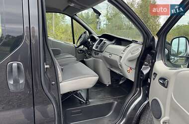 Минивэн Opel Vivaro 2012 в 