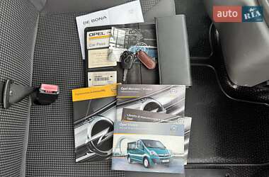 Минивэн Opel Vivaro 2012 в 
