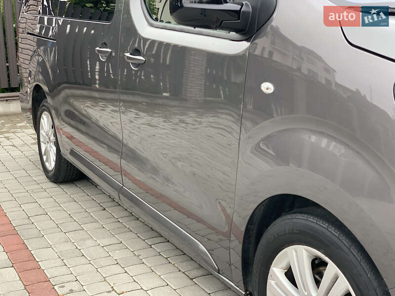 Мінівен Opel Vivaro 2022 в Старокостянтинові