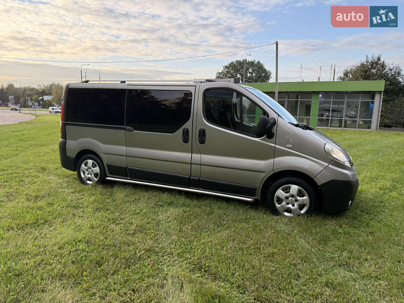 Минивэн Opel Vivaro 2008 в Львове фото 6 Минивэн Opel Vivaro 2008 в Львове
