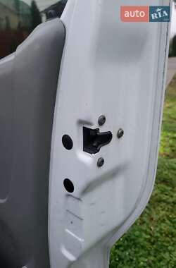 Минивэн Opel Vivaro 2005 в 