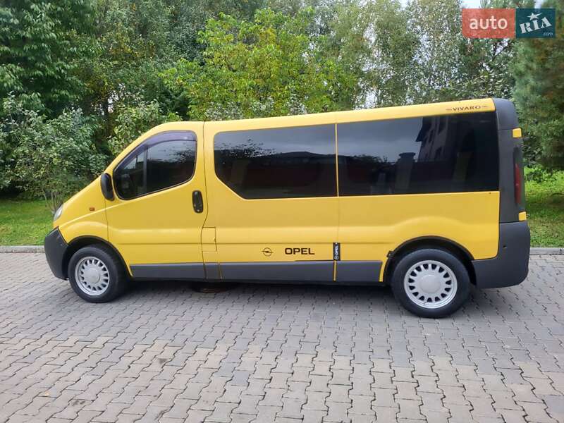 Минивэн Opel Vivaro 2004 в Хмельницком