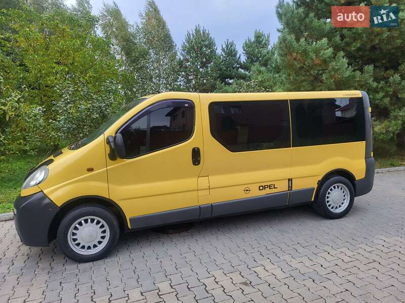 Минивэн Opel Vivaro 2004 в Хмельницком