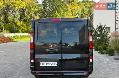 Минивэн Opel Vivaro 2015 в 
