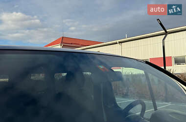 Минивэн Opel Vivaro 2015 в 