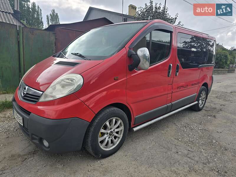 Минивэн Opel Vivaro 2008 в Запорожье фото Минивэн Opel Vivaro 2008 в Запорожье