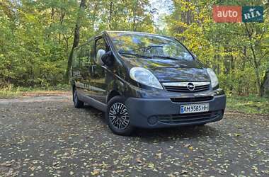 Минивэн Opel Vivaro 2007 в 