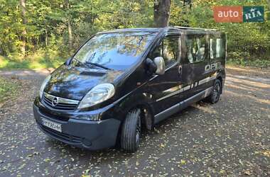 Минивэн Opel Vivaro 2007 в 