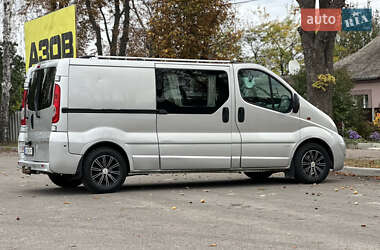 Минивэн Opel Vivaro 2009 в 
