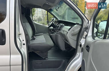 Минивэн Opel Vivaro 2009 в 