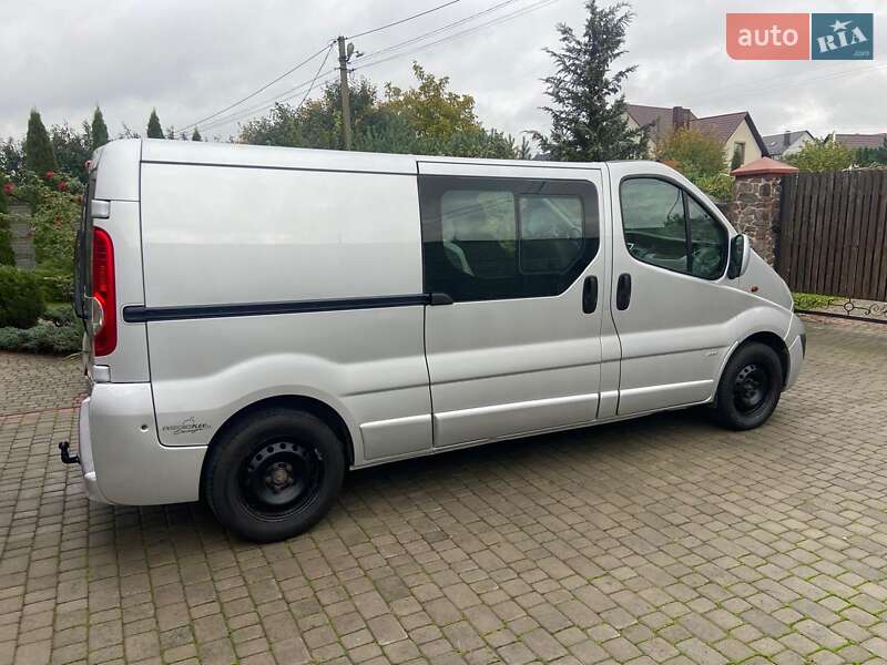 Минивэн Opel Vivaro 2012 в Луцке фото 15 Минивэн Opel Vivaro 2012 в Луцке