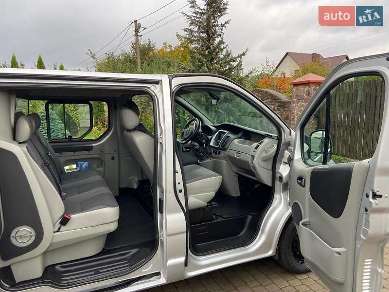 Минивэн Opel Vivaro 2012 в Луцке фото 47 Минивэн Opel Vivaro 2012 в Луцке