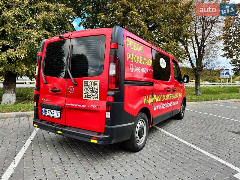 Грузовой фургон Opel Vivaro 2017 в Виннице