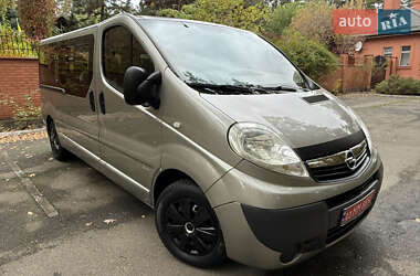 Мінівен Opel Vivaro 2013 в Києві