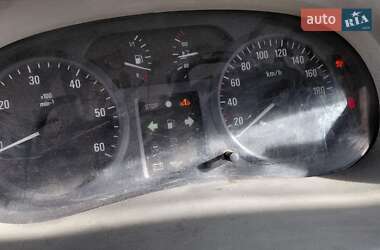Мінівен Opel Vivaro 2003 в Конотопі