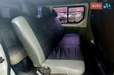 Минивэн Opel Vivaro 2004 в 